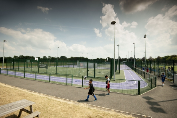 ROYAL HOLLOWAY UNIVERSITY - THE CROWN EXPERIENCE